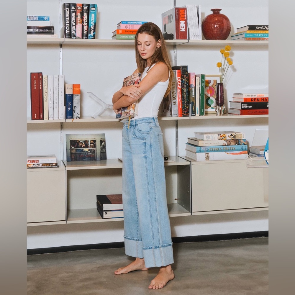 Vervet SUPER HIGH RISE CUFFED BAGGY WIDE JEANS STREAMLINED
